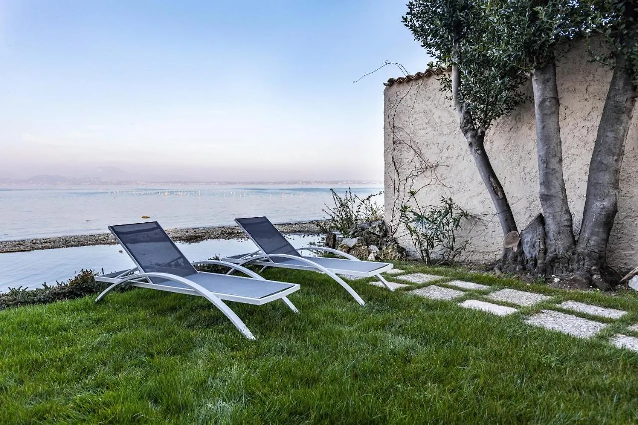 Villa L'Antica Lugana Front Lake Sirmione Italy